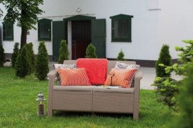 Диван пластиковый Корфу (Corfu love seat) капучино - песок в Муравленко - muravlenko.ok-mebel.com | фото 3