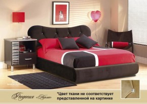Кровать Феодосия 1600 со стразами в ткани "Конфетти латте" (бежевый) серия Норма, основание, ПМ, дно ЛДСП в Муравленко - muravlenko.ok-mebel.com | фото
